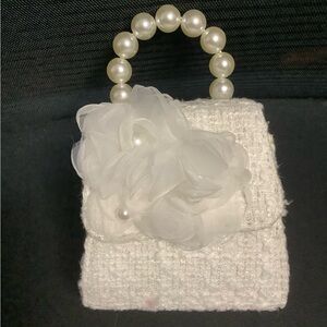 White purse for little girls: First Communion, Flower Girl, Easter